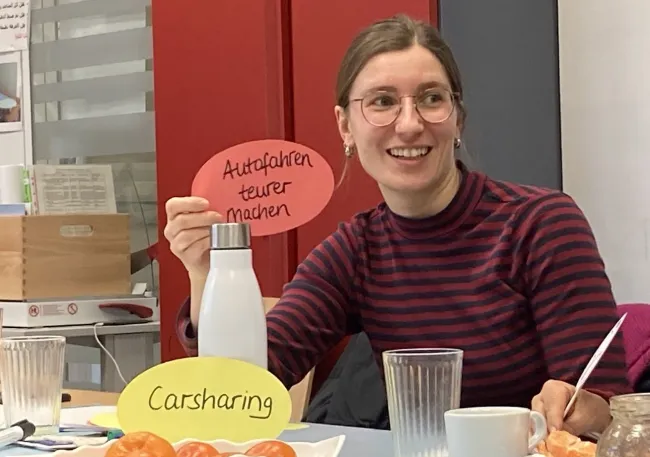 Amélie Klöffer vom Projekt "Klima im Quartier" der Verbraucherzentrale NRW